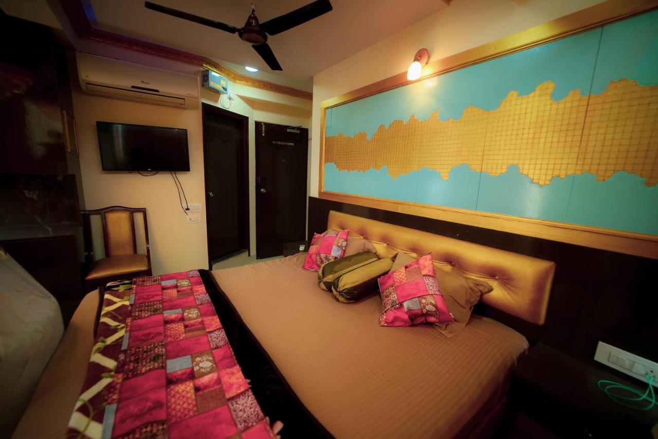 Collection O Ya And Suites Hotel
