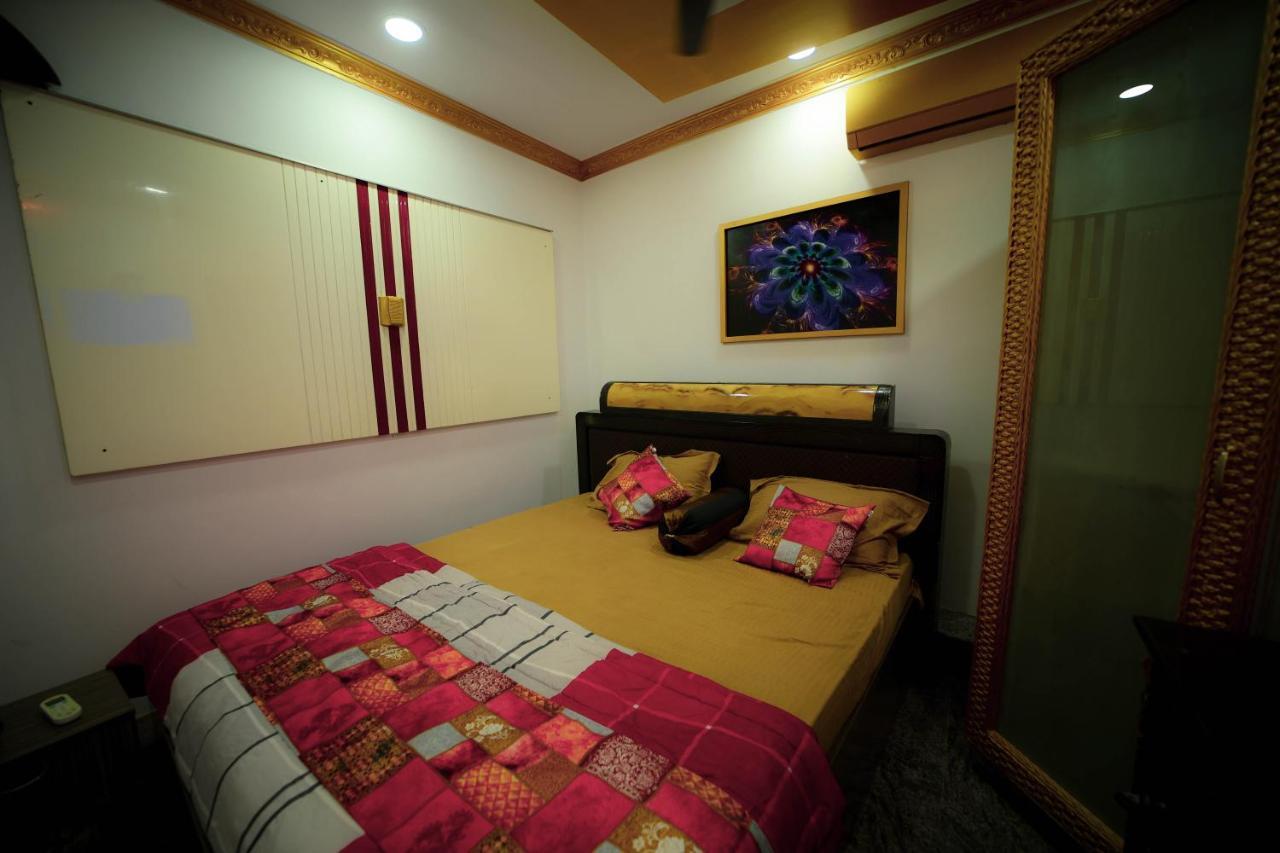 Hotel Collection O Ya And Suites 3*