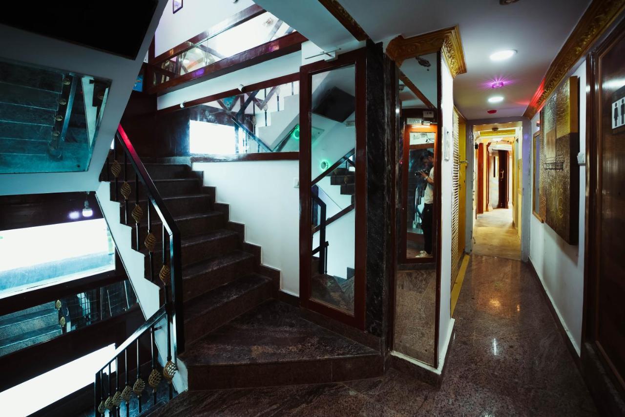 Collection O Ya And Suites 3*