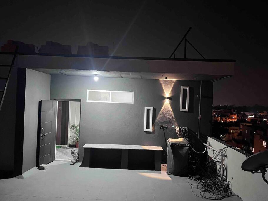 Unique, Private Pent House With Big Balcony. *