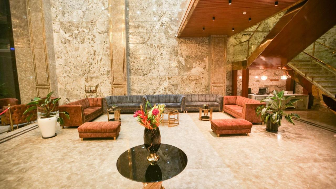 Leroy Grand - Yeshwanthpur Bangalore