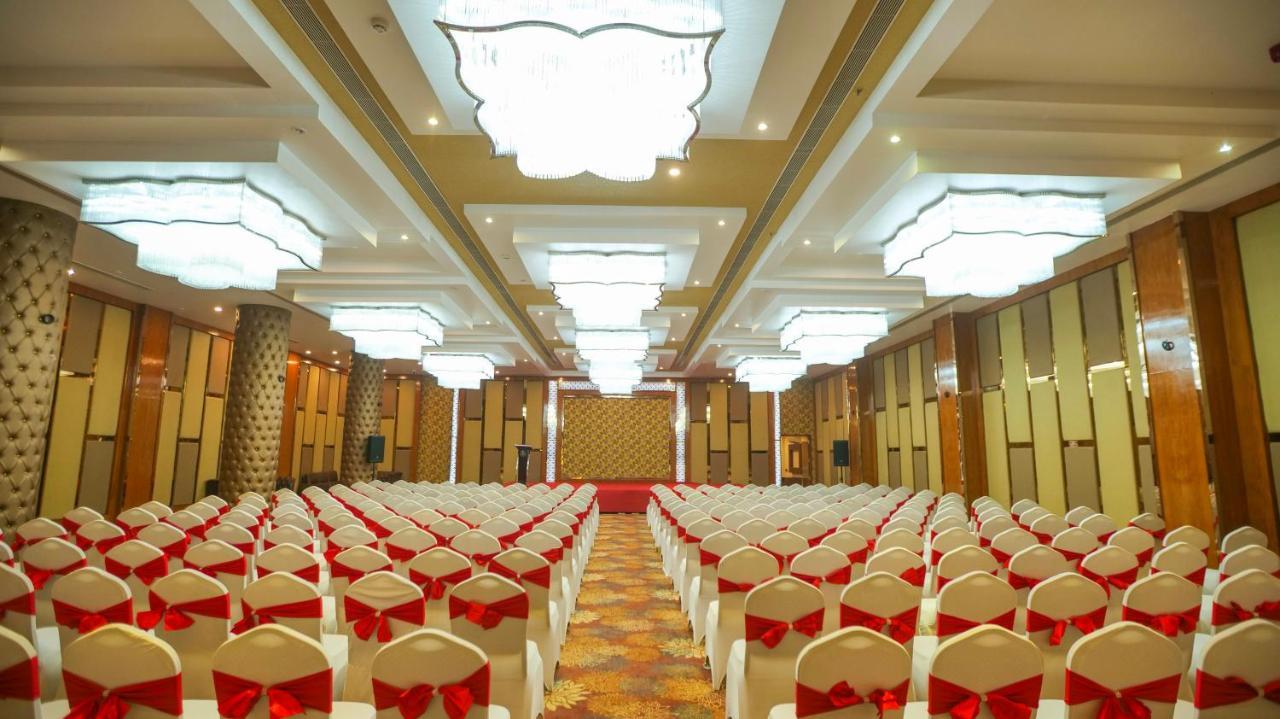 Leroy Grand - Yeshwanthpur Bangalore
