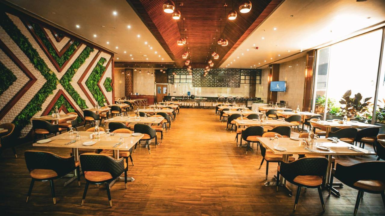Leroy Grand - Yeshwanthpur Hotel 4*
