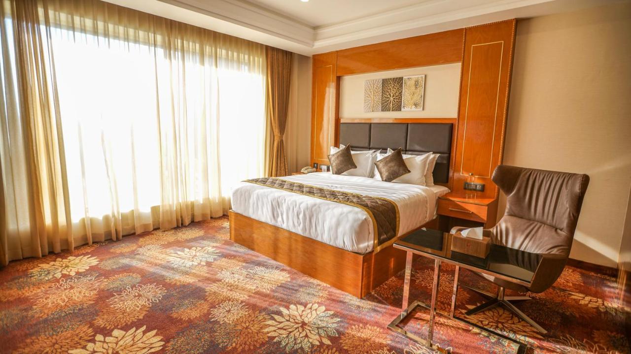 Leroy Grand - Yeshwanthpur Bangalore