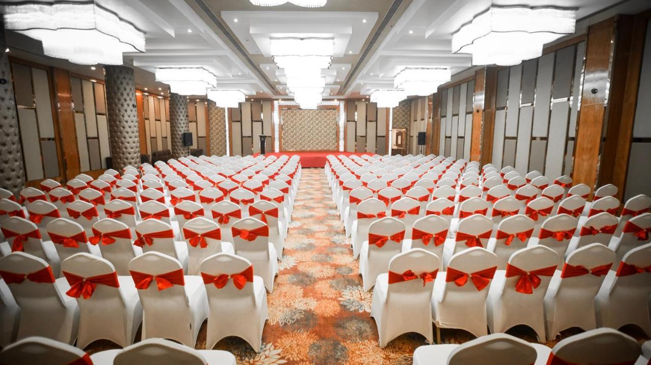 Leroy Grand - Yeshwanthpur Bangalore