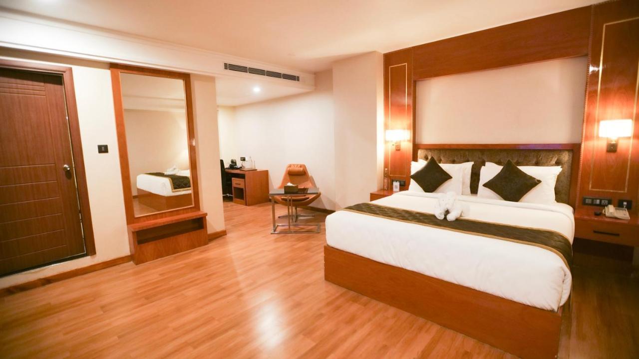 Hotel Leroy Grand - Yeshwanthpur Bangalore
