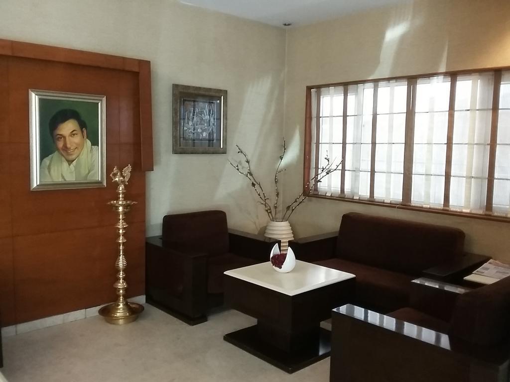 Dr Rajkumar International Bangalore