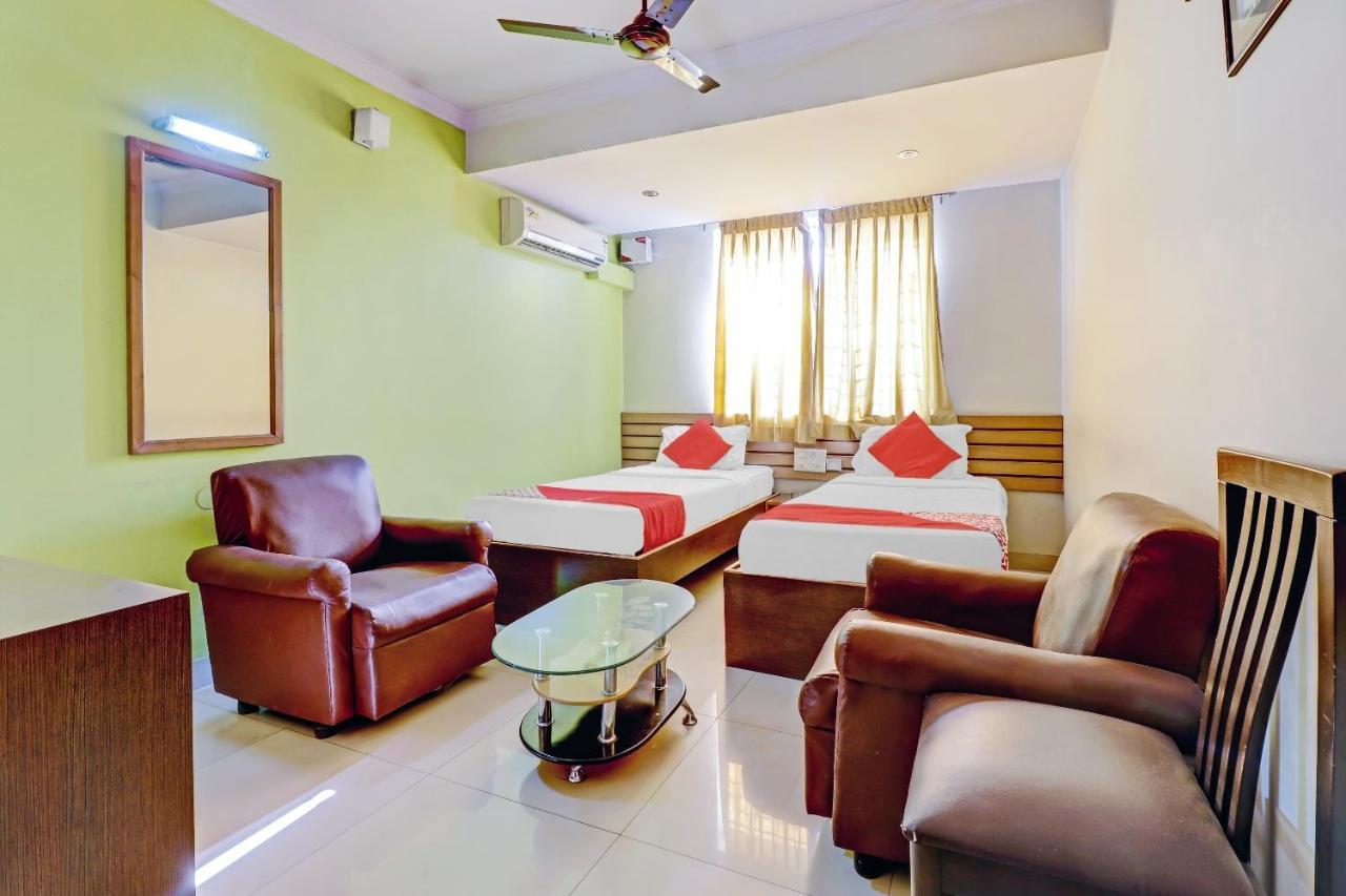 O Flagship 79381 Dm Residency Near Goraguntepalya Metro Station Hotel