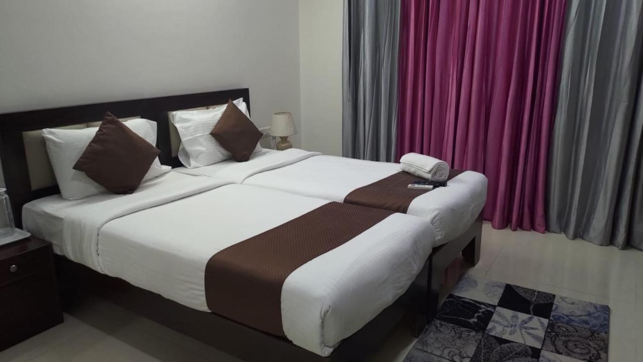 Apartment 2 Bhk Or 3 Bhk It Corporate Service Manyata Tech Park *