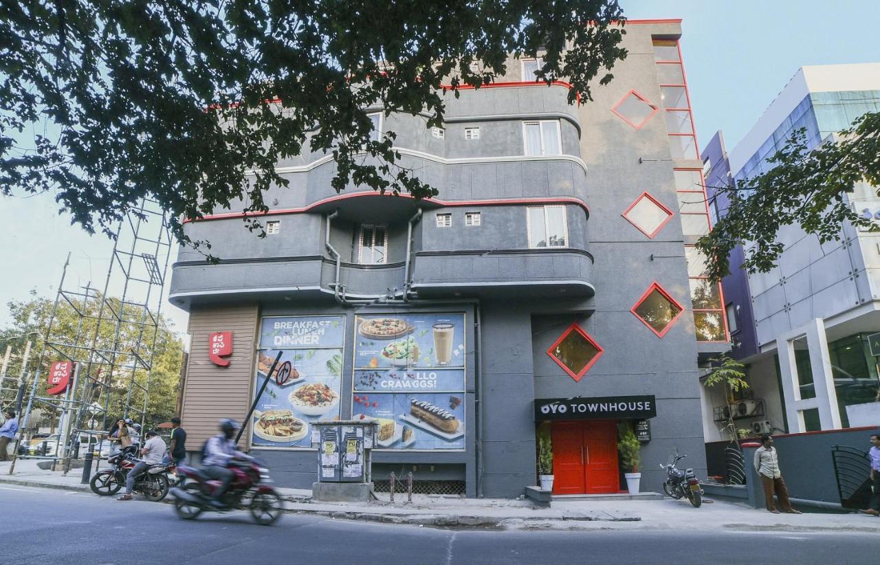 Townhouse Chic 364 Richmond Road Near Cubbon Park Hotel Bangalore