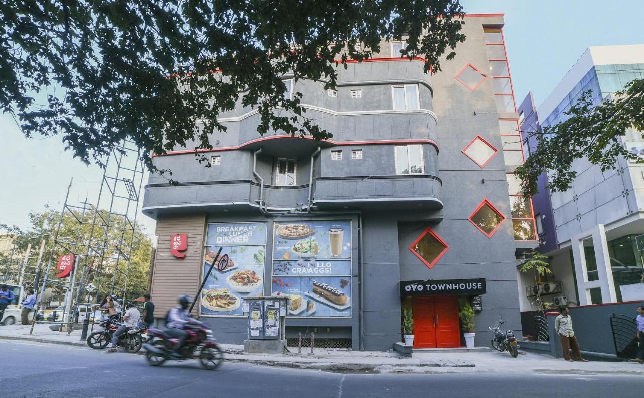Townhouse Chic 364 Richmond Road Near Cubbon Park 4*