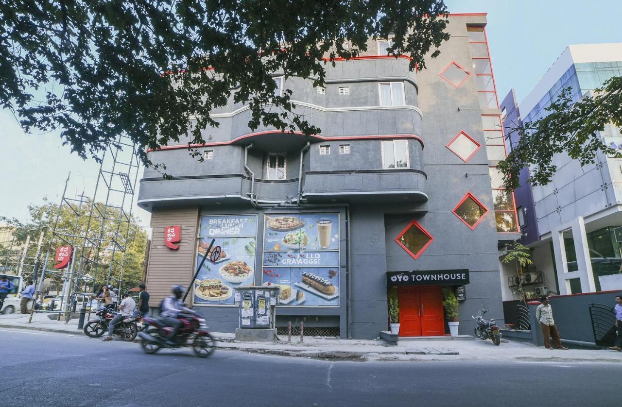 Townhouse Chic 364 Richmond Road Near Cubbon Park Hotel Bangalore