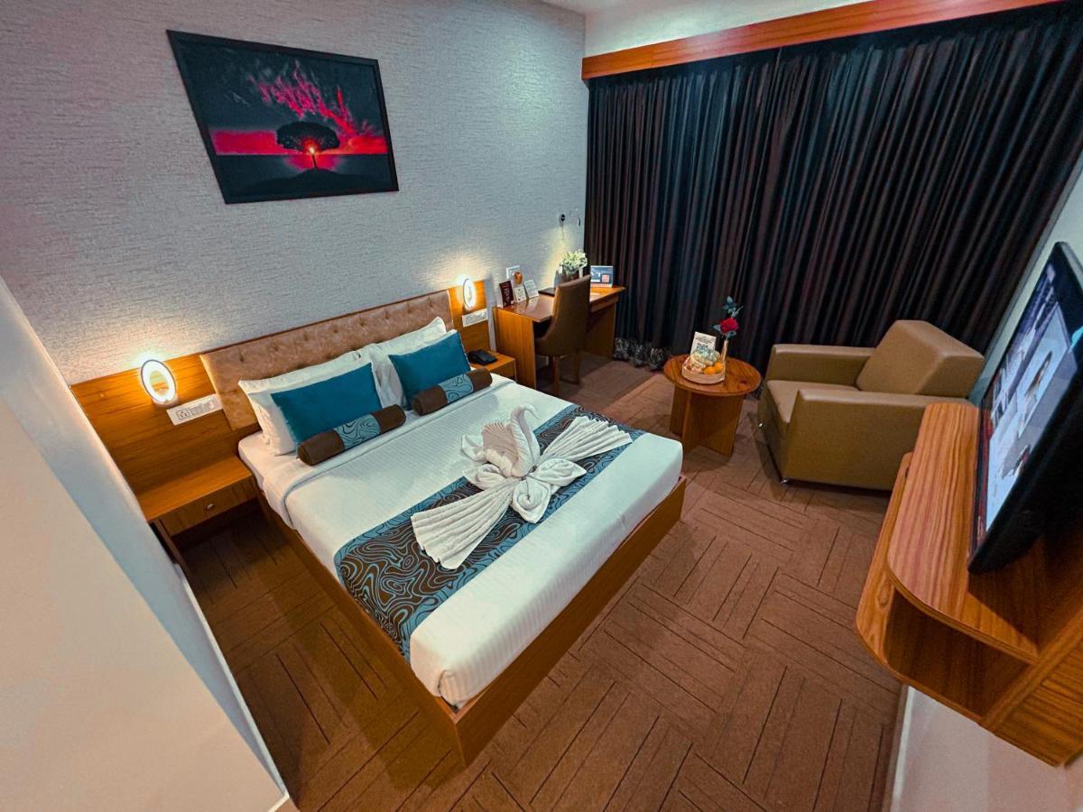 Pride Biznotel Whitefield 4*