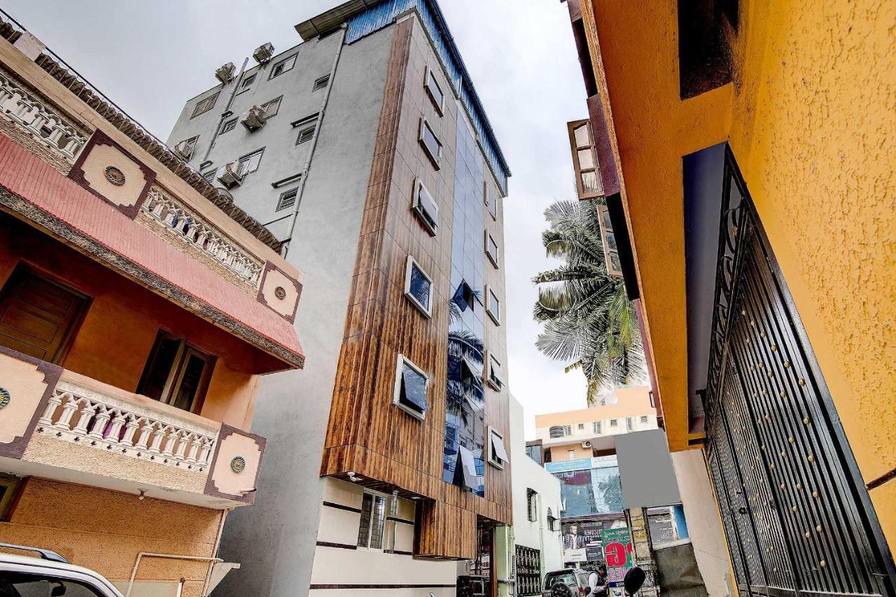 Hotel O Varcity Plaza 4*