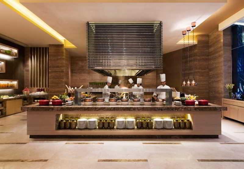 Hotel Marriott Whitefield 5*