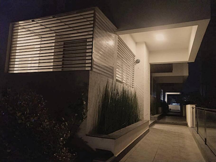 4 Bhk Furnished Row House Villa *