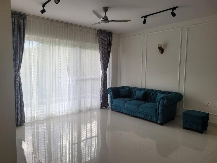 4 Bhk Furnished Row House * Bangalore