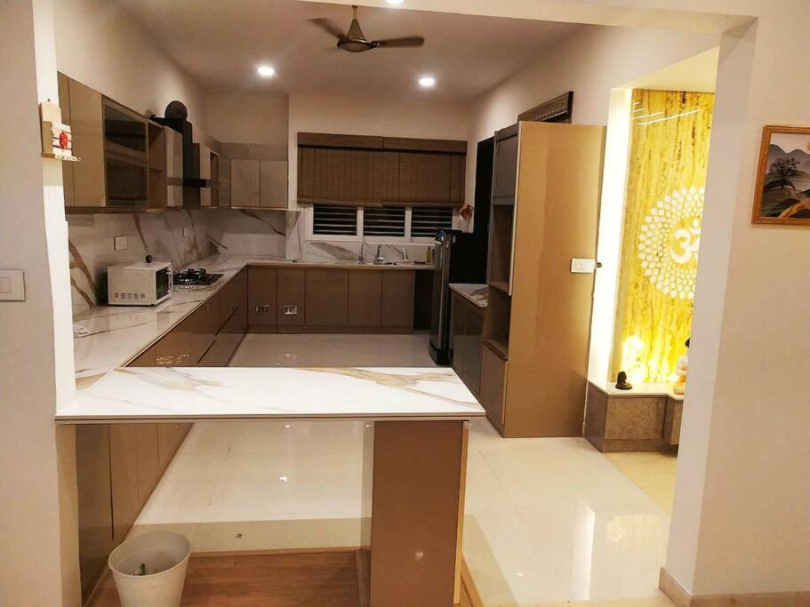4 Bhk Furnished Row House Villa *
