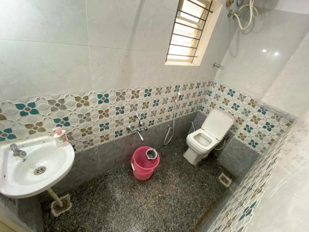 Apartment Shree 269 *