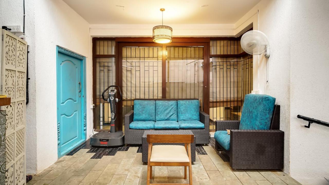 Zen Bungalow Indiranagar Homestay