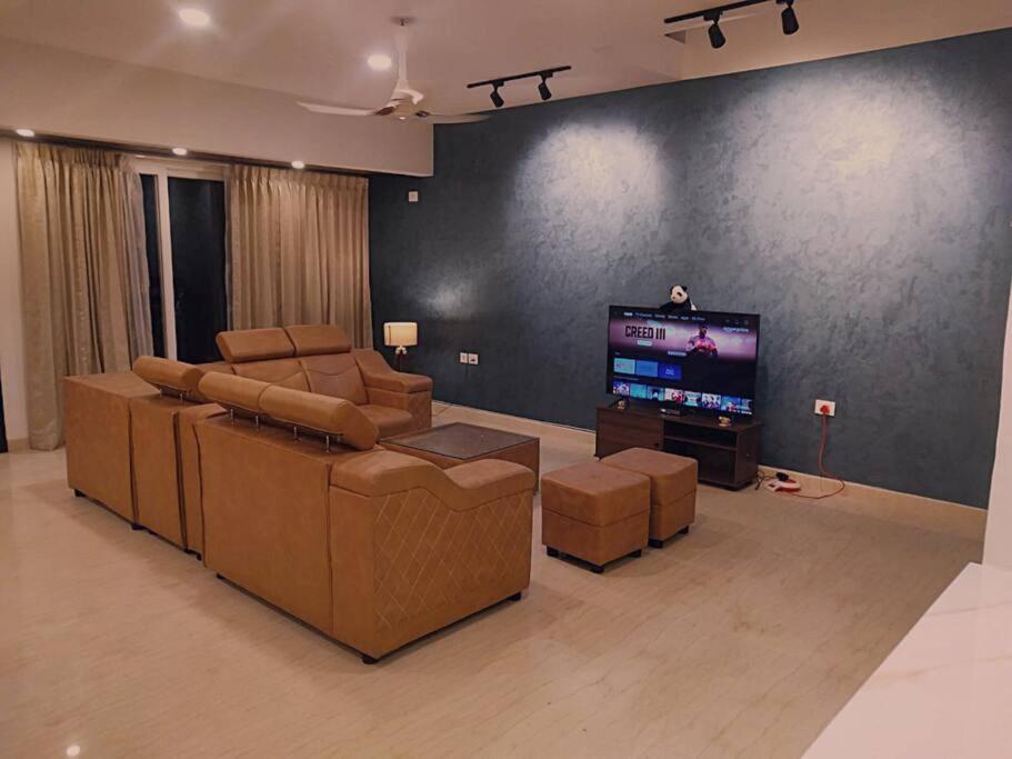 Villa 4 Bhk Furnished Row House Bangalore