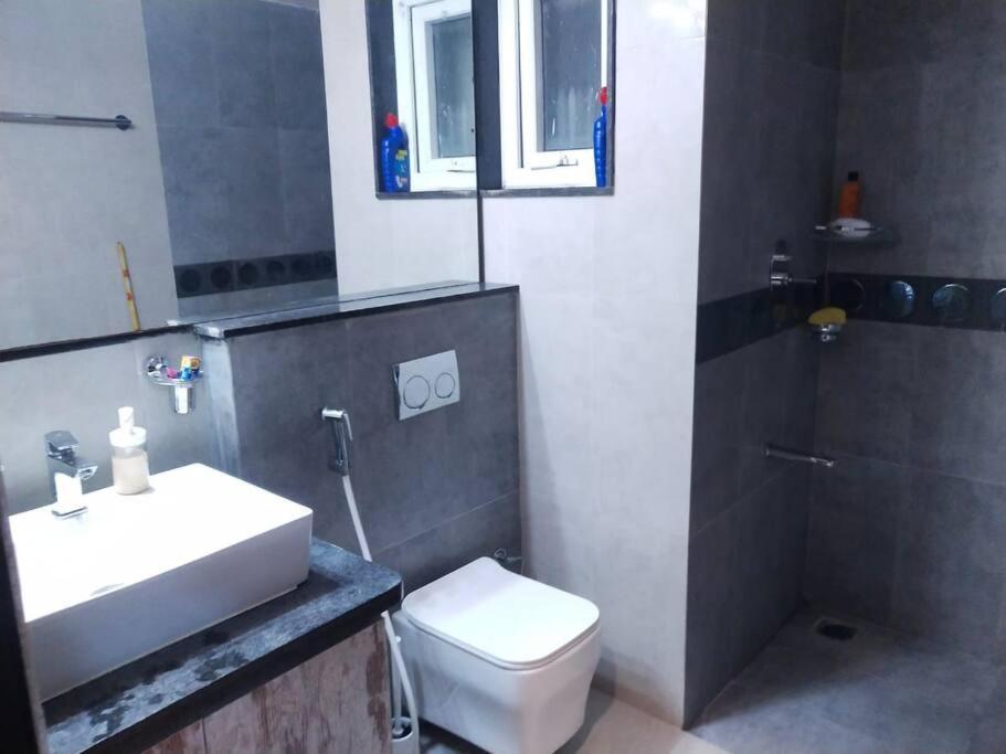 Villa 4 Bhk Furnished Row House *