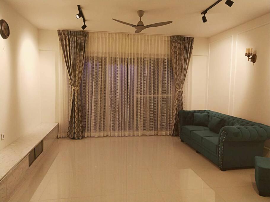 4 Bhk Furnished Row House Bangalore