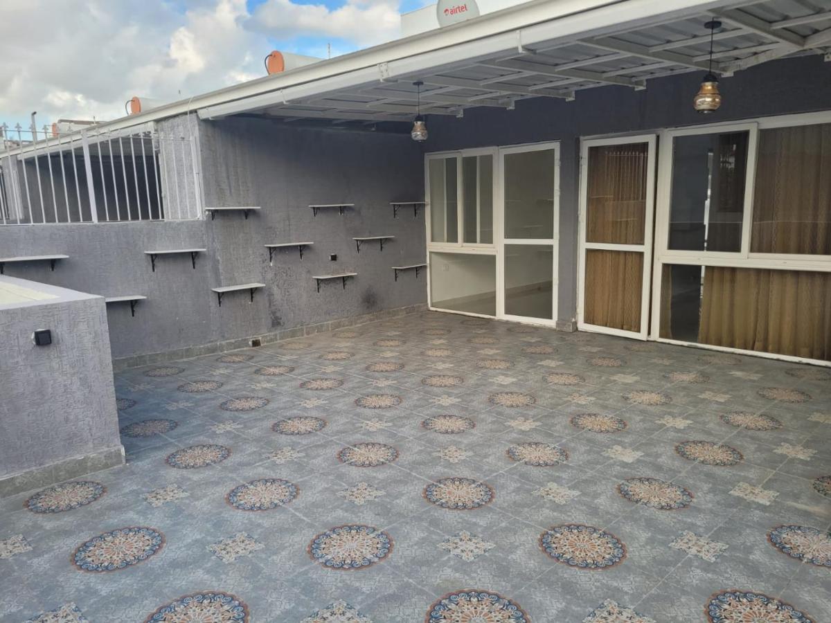 4 Bhk Furnished Row House Villa *