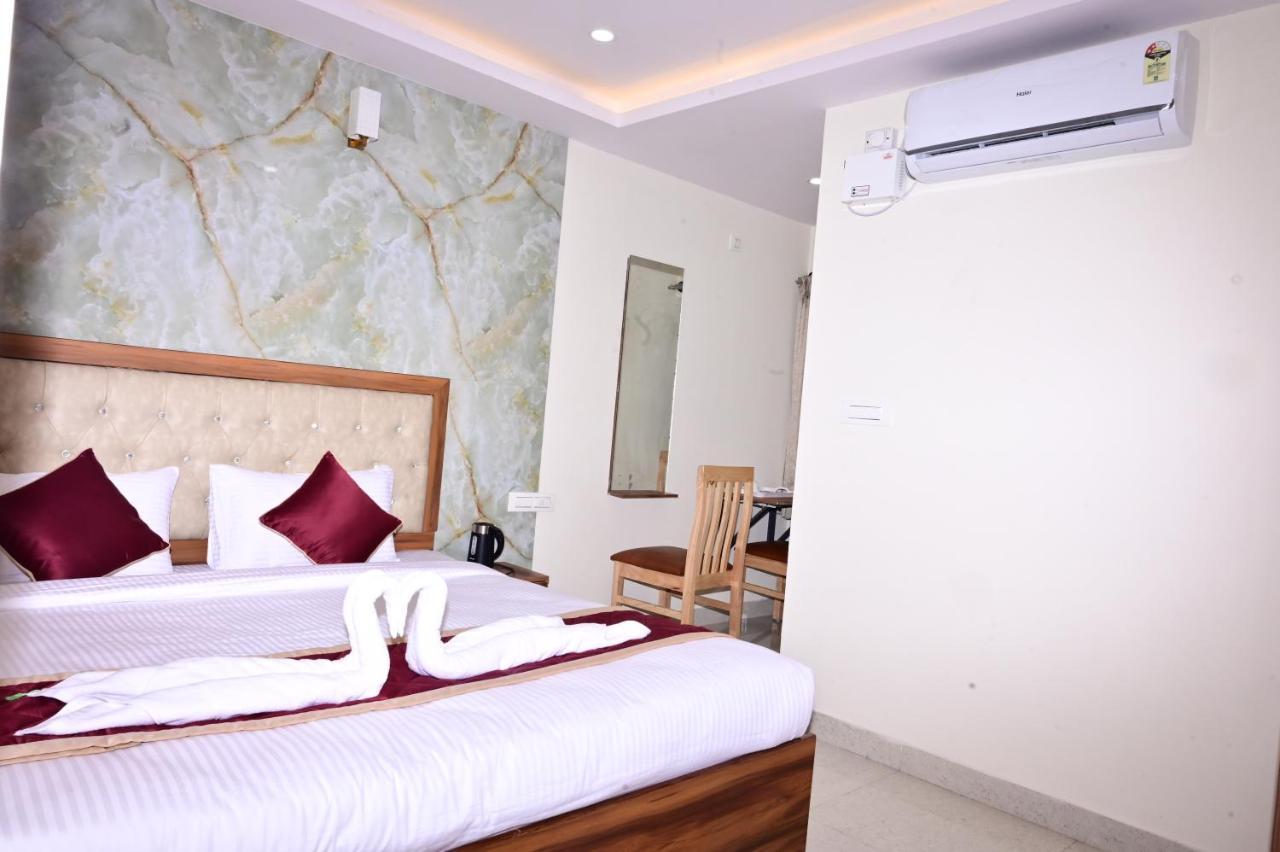 Kk Comforts Boarding And Lodging