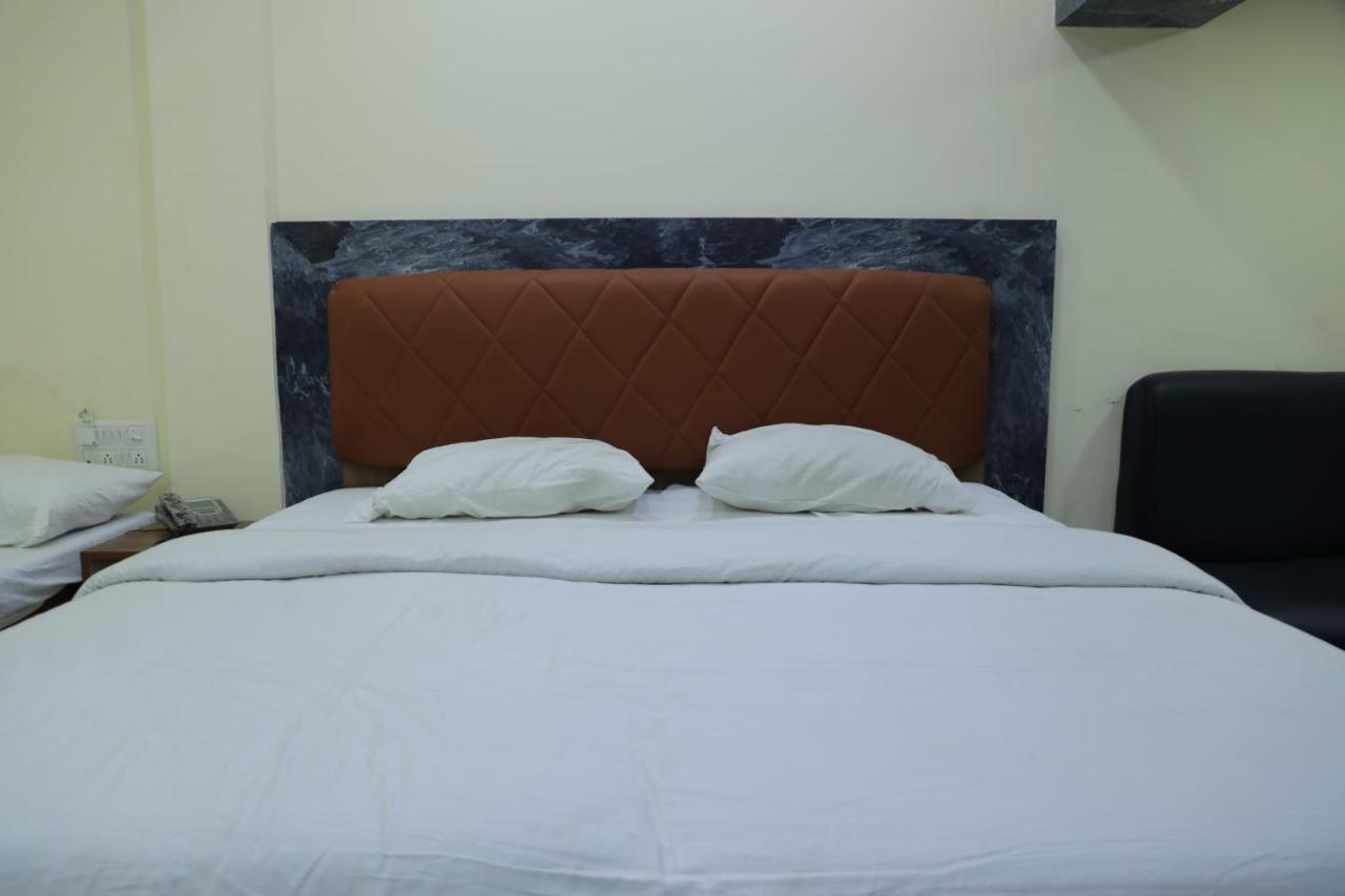 Hotel Kapila Residency 3*