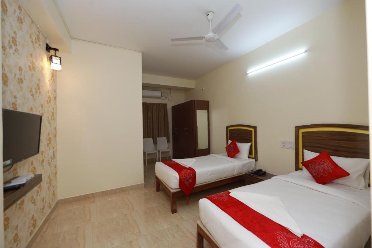 Amulya Relax Hotel 3*