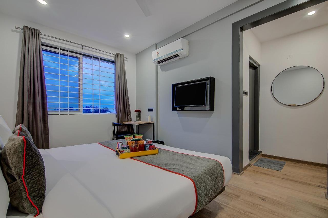 Super Townhouse Global Village Tech Park Near Kengeri Bus Terminal Metro Station Hotel