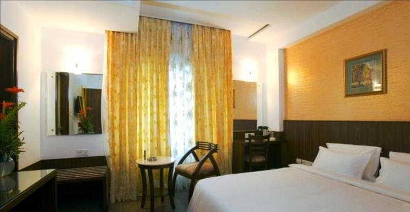 Silicrest Hotel 3*