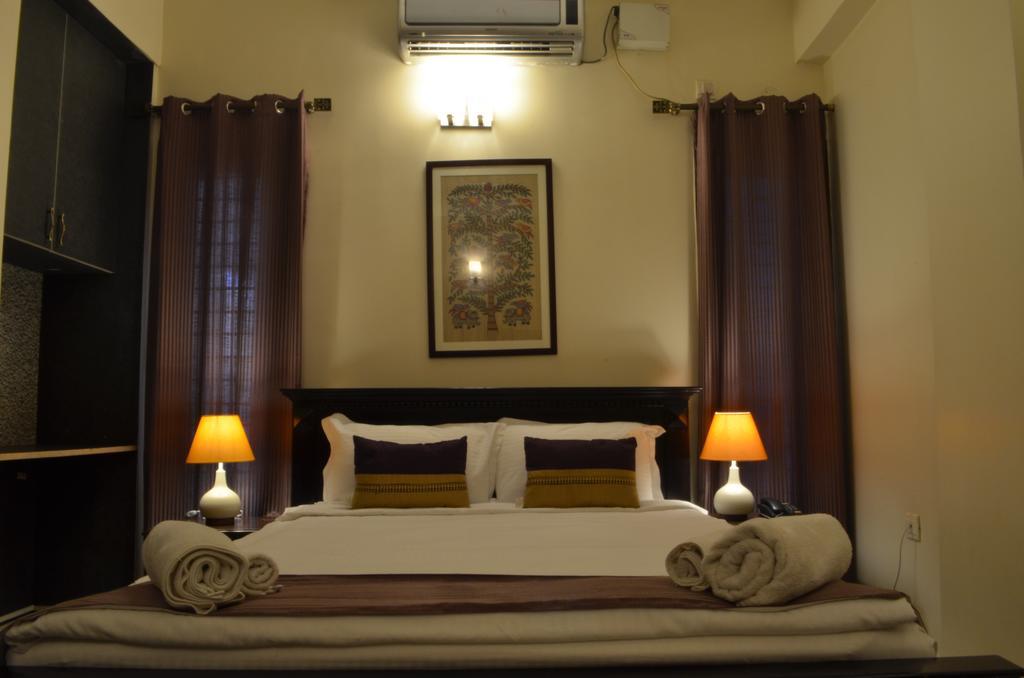 Luxtay Bed & Breakfast Bangalore