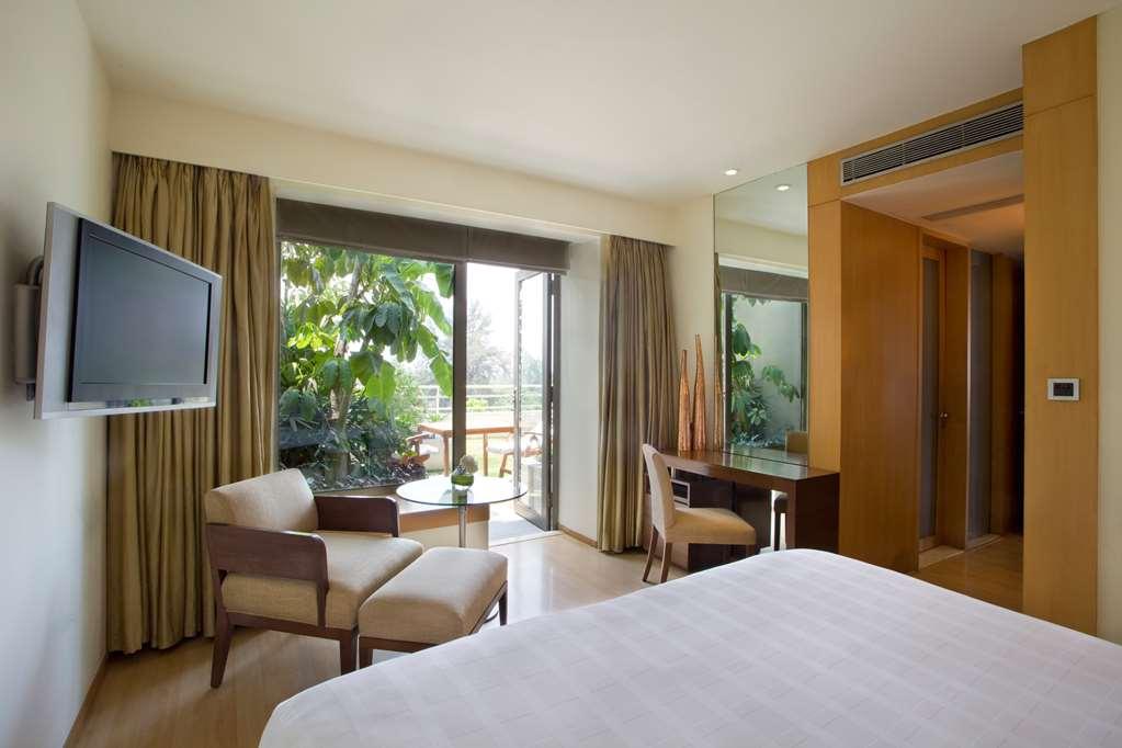 Hyatt Centric Mg Road Hotel Bangalore
