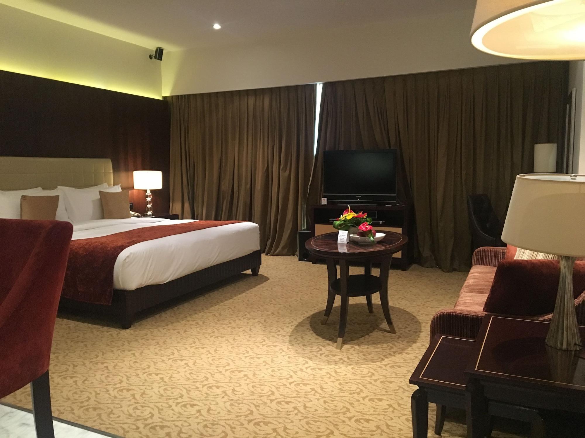 Oakwood Premier Prestige Hotel Bangalore