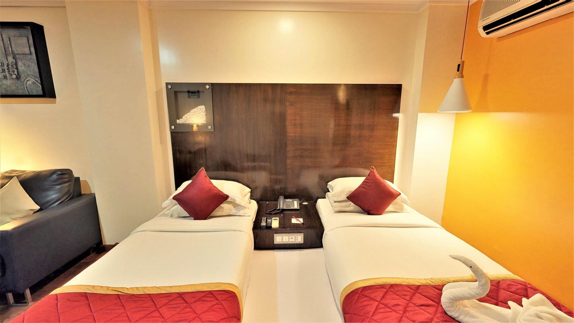 37th Crescent 3*