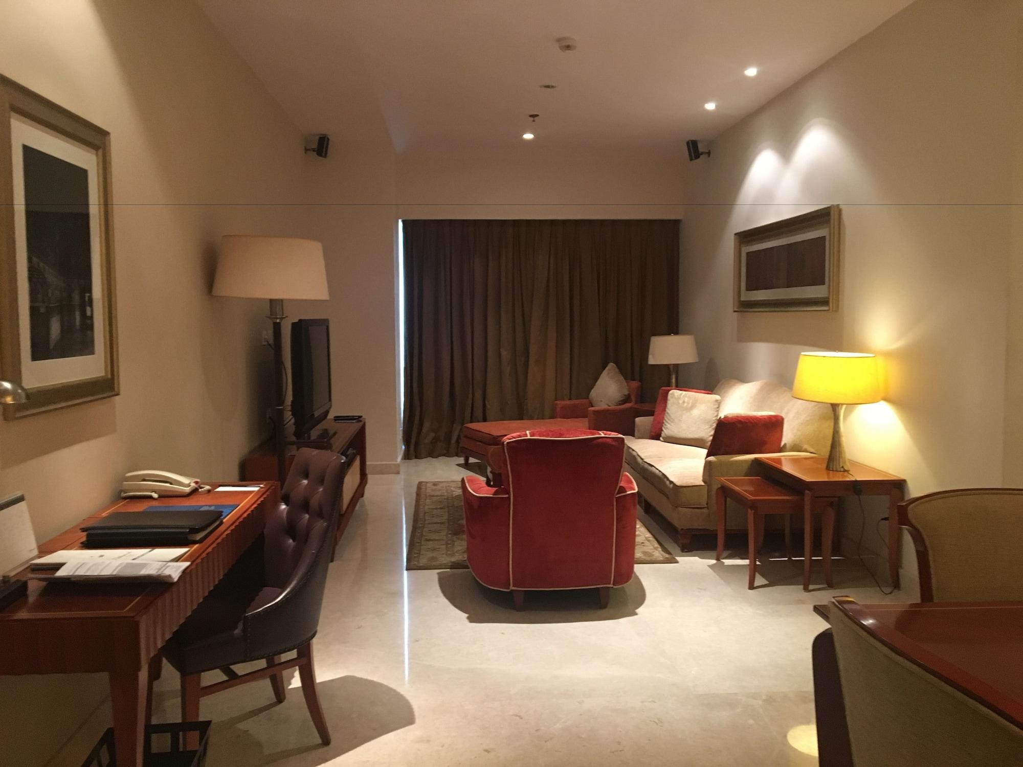Hotel Oakwood Premier Prestige 5*