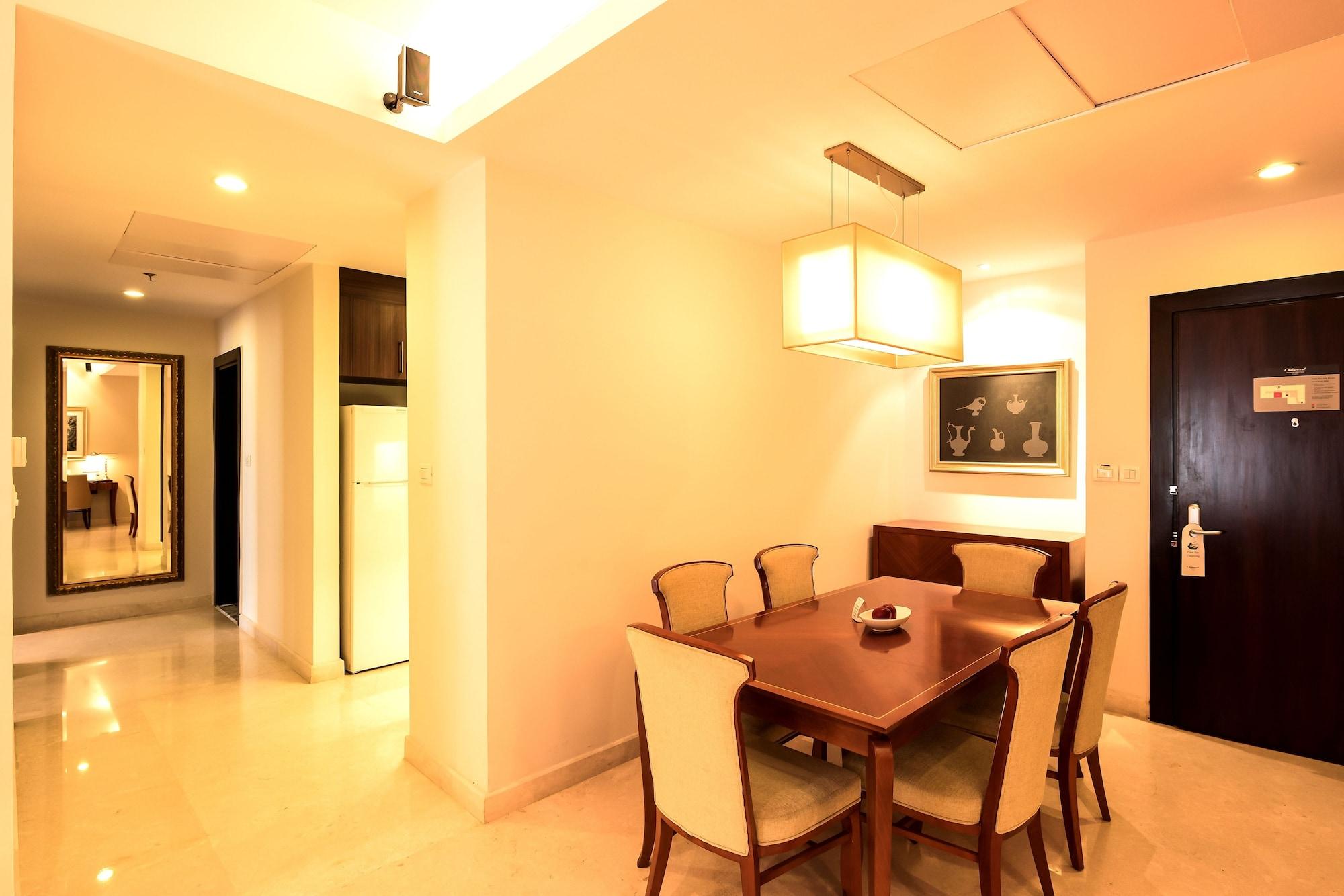 Oakwood Premier Prestige Hotel 5*