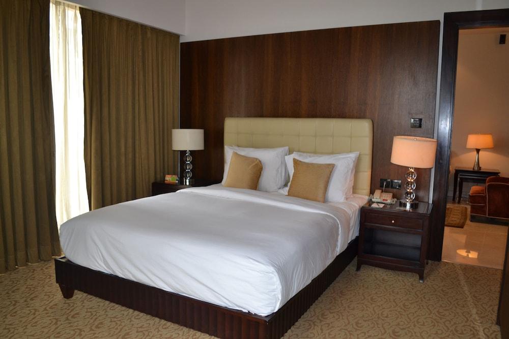 Oakwood Premier Prestige Hotel