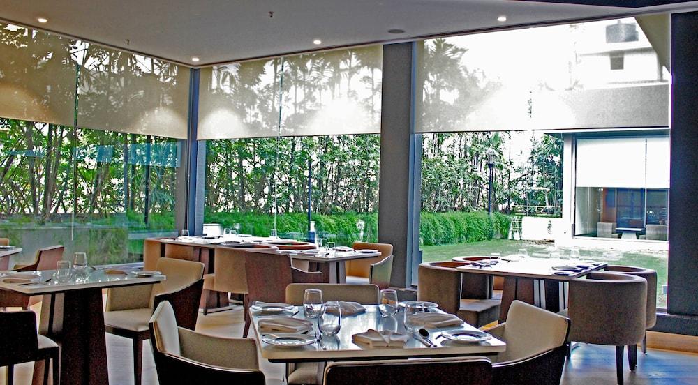 Hotel Radisson Blu Outer Ring Road Bangalore
