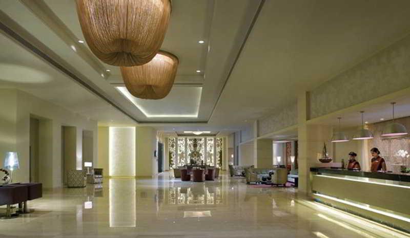 Radisson Blu Outer Ring Road 5*