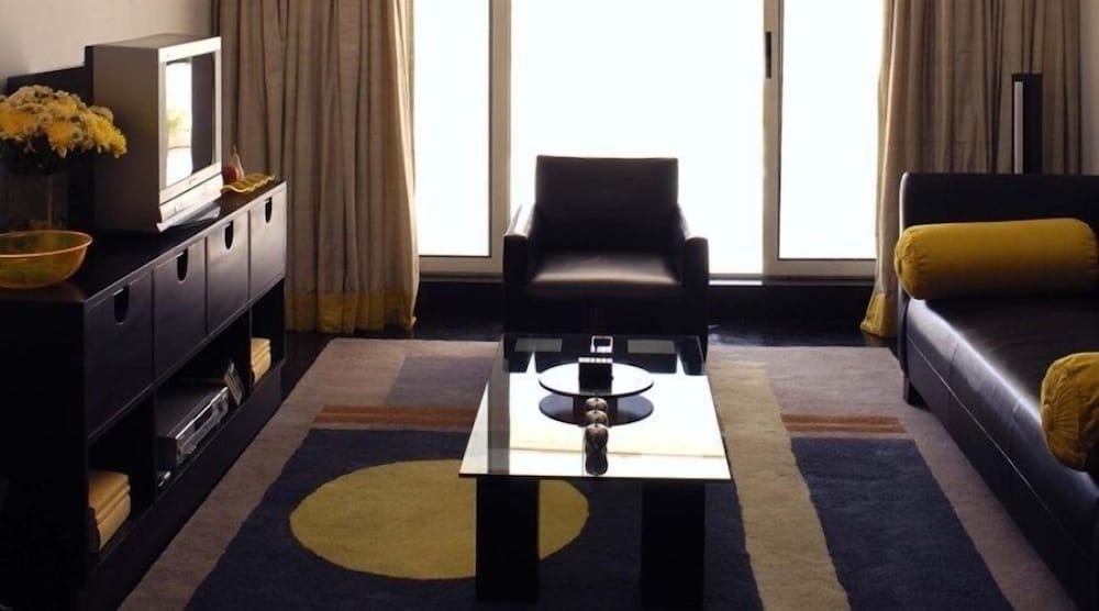 The Park Hotel 5*