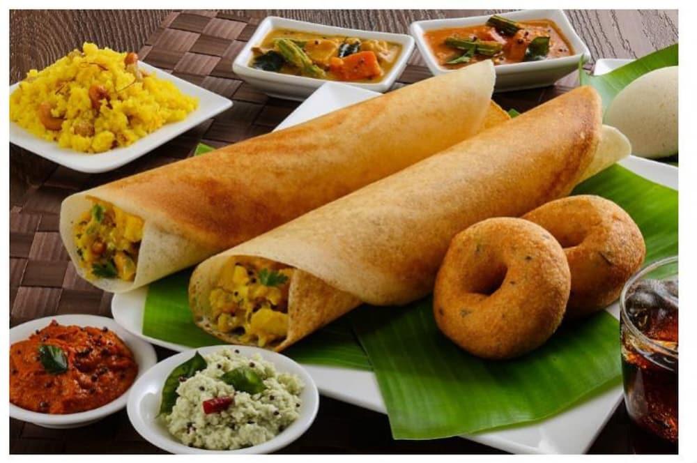 Hotel La Sara Grand Bangalore