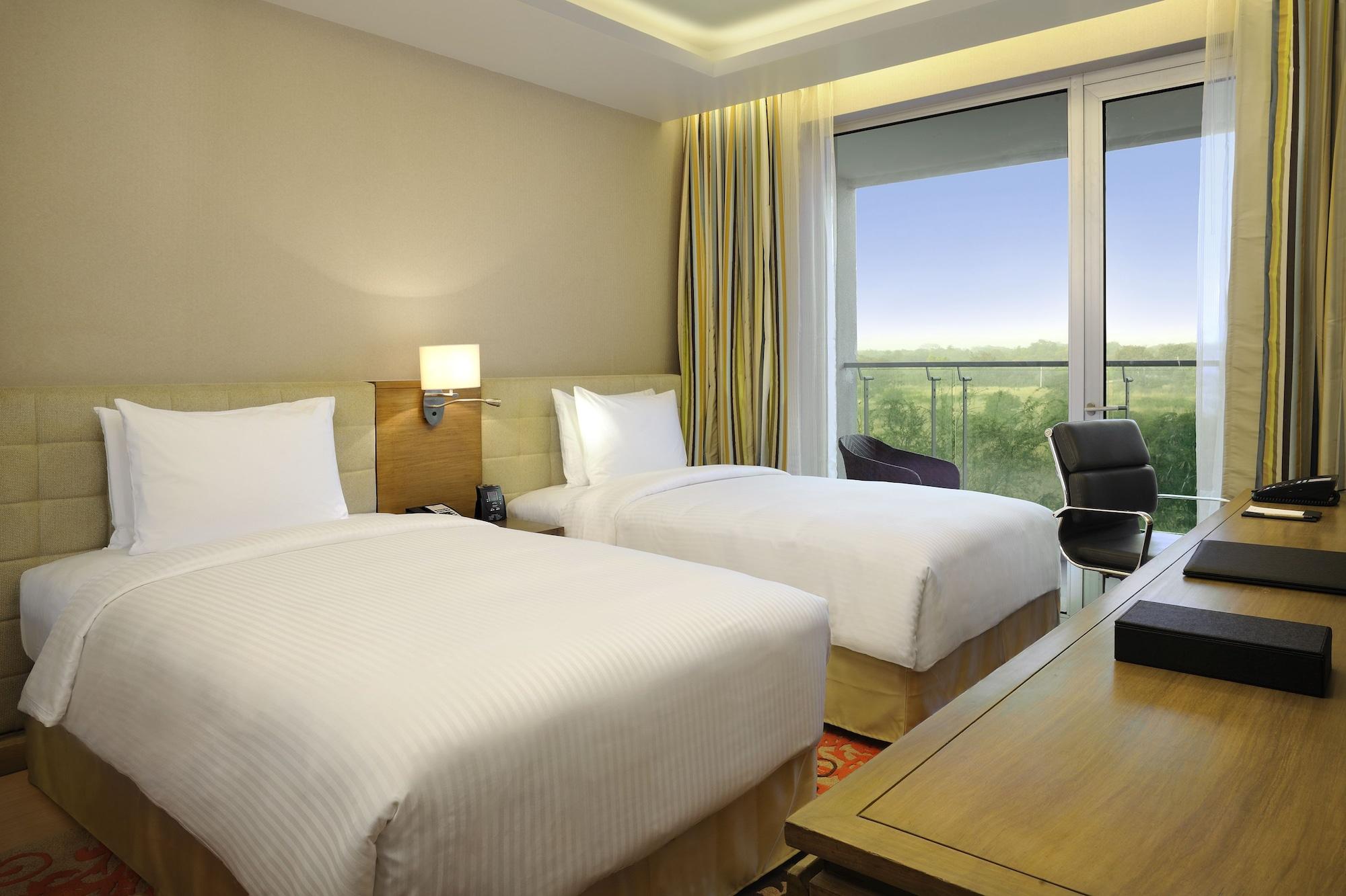 Hotel Doubletree By Hilton Outer Ring Road