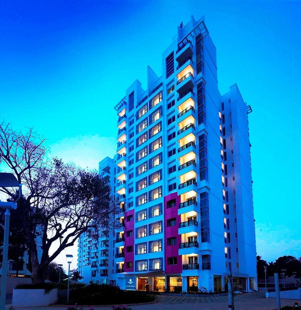 Royal Orchid Whitefield Hotel 4*