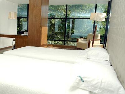 Hotel Monarch Luxur - Infantry Road 4*