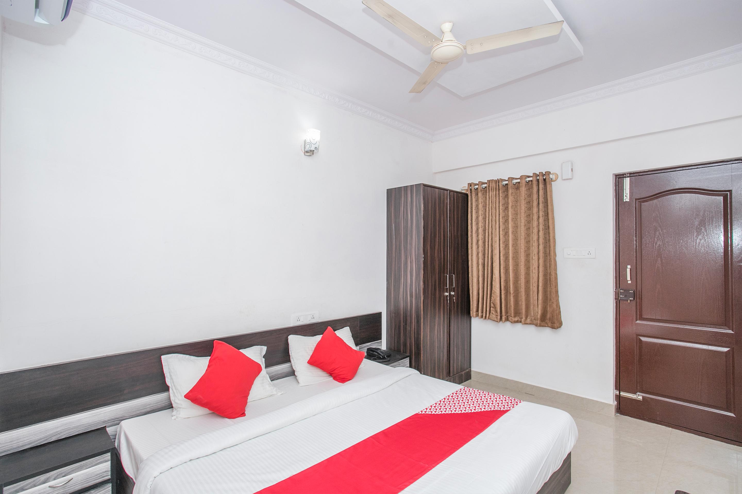 Turista Hotel 3*