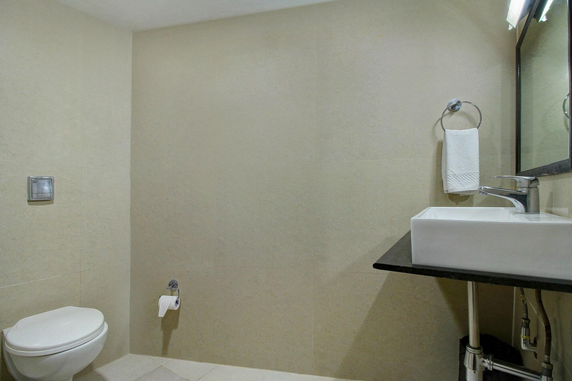 Octave Himalaya Monarch Hotel 3*