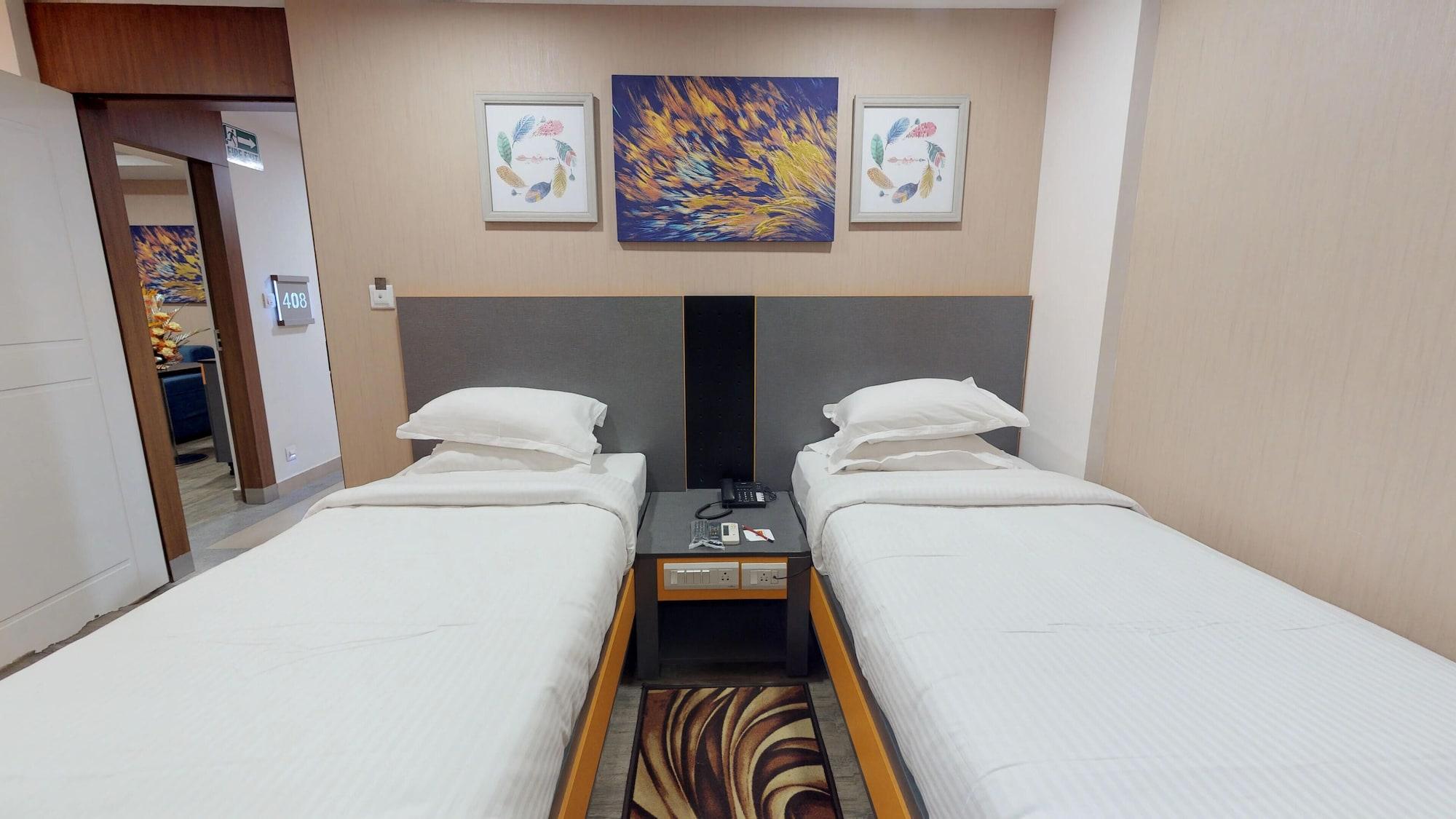 Hotel 37th Crescent Boutique